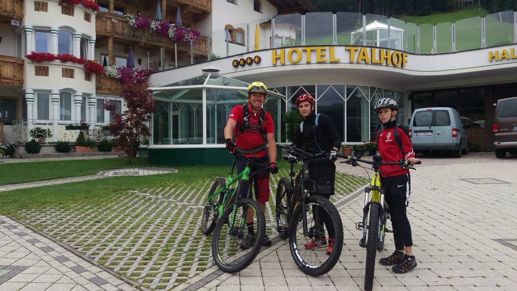 Eine coole E-Mountainbike Tour